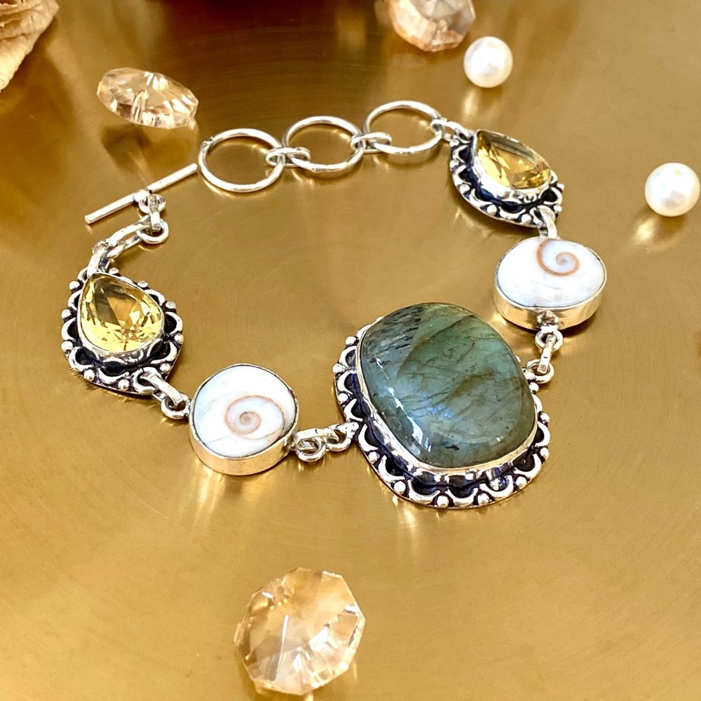 B46-Labradorite, Shiva Eye Shell And Citrine Brac… - image 4